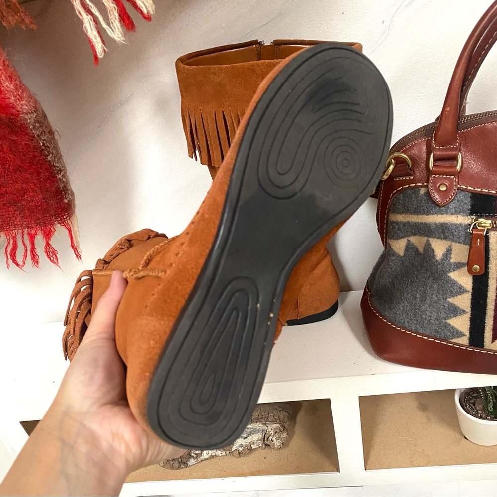 80s/90s Sweet fringe leather suede vintage boho booties hippy/retro/native vibe - Picture 4 of 10